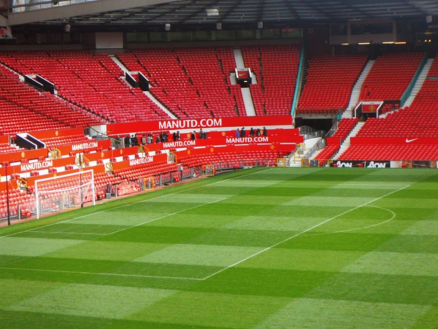 stadium old trafford